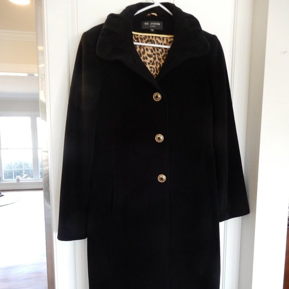 St. John Jackets & Blazers - St. John Luxurious angora coat